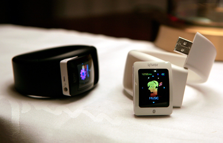 iRiver s10 watch mp3