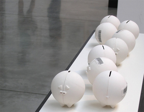 Derrick Wang piggybank